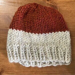 Hand knit tuque